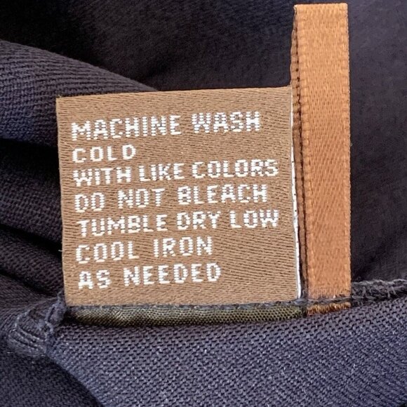 J. McLaughlin Mayer skirt Womens 8 Navy Pockets Back Zip Preppy Quiet Luxury - Picture 6 of 9